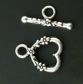 Silver Flower Heart Toggle